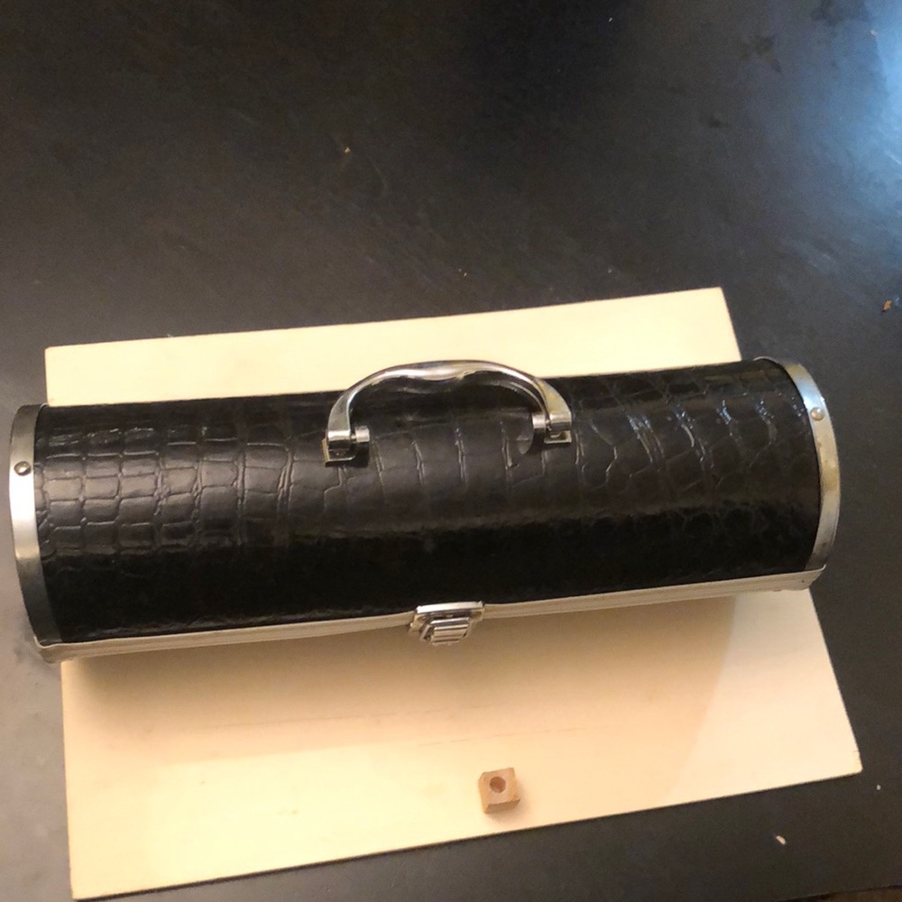 Leather silver wine bottle Holder